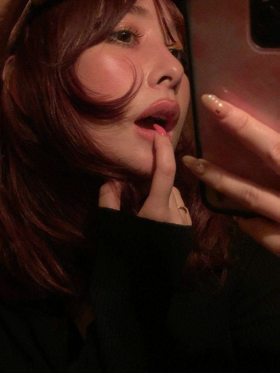 angelethaa's tweet photo. クリオのベルベットリップライナー001番　ロージーピンクよすぎいいい　むっちゃナチュラルにリップラインつくれる https://t.co/fcl1JoMI54