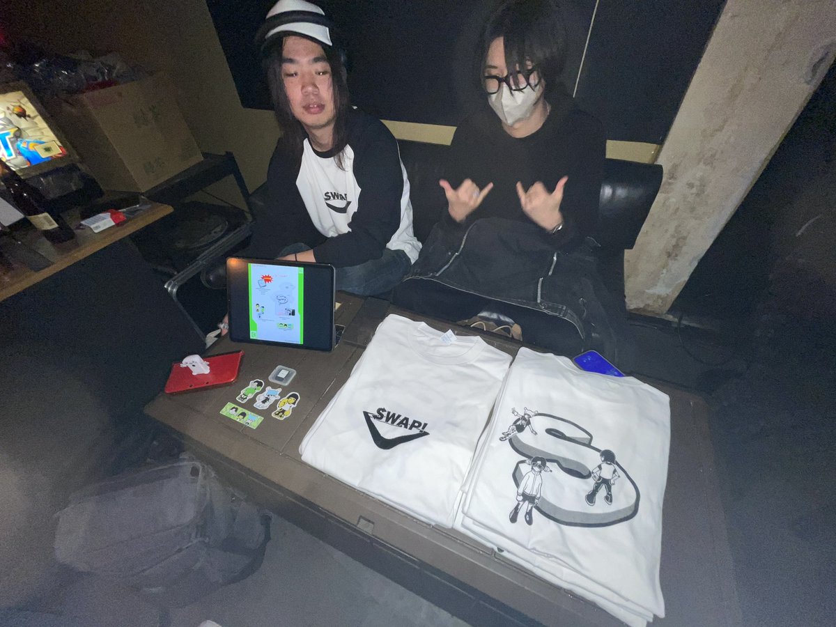 SWAPNOTES tweet media