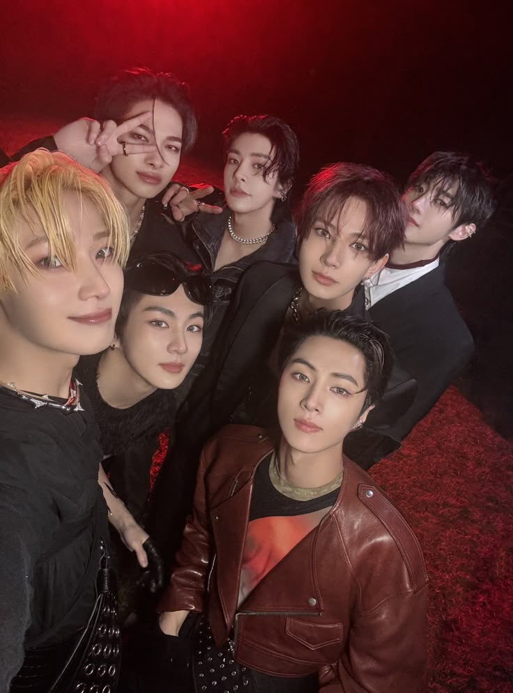 𝙣𝙖𝙣𝙖⁷ ✦ 𝙨𝙚𝙫𝙀𝙉 7𝙏𝙃 𝙔 ✮ tweet media