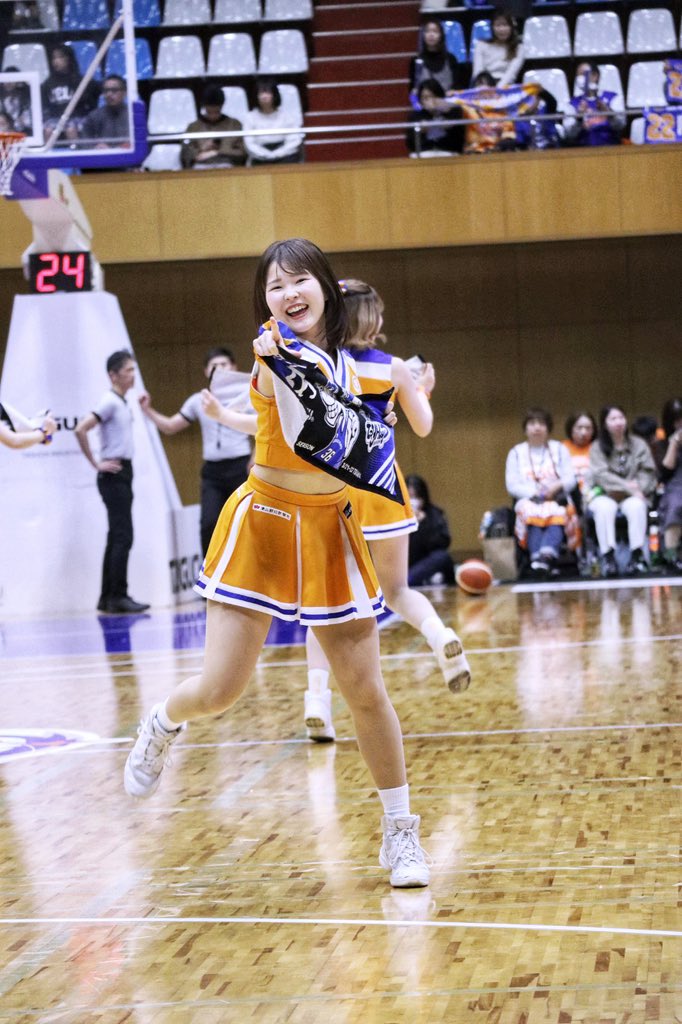 bi0r7hSWBTV3LsC's tweet photo. 岡山のチアさんの笑顔素敵すぎました🫰
#トライフープ岡山
#HOOPSTARS https://t.co/EzZKxHuYdT