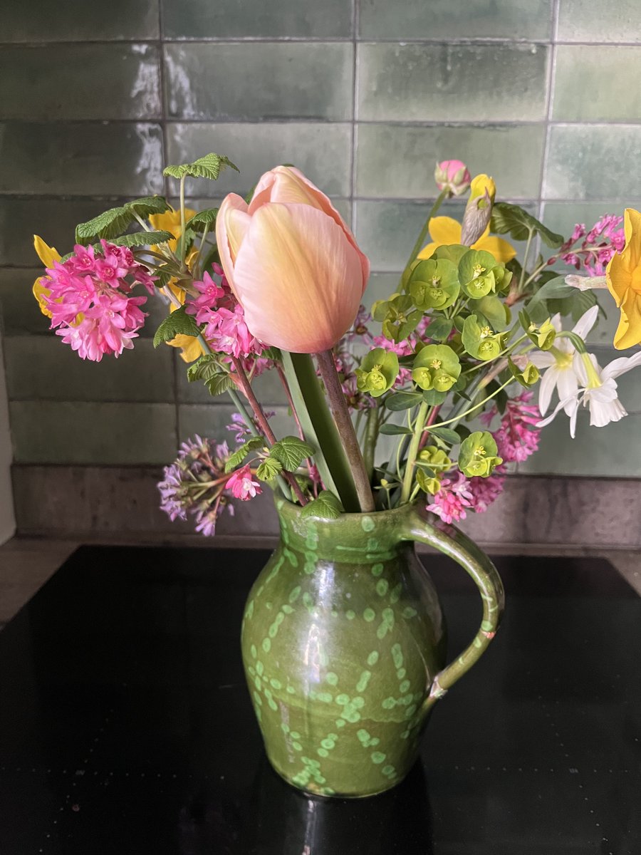 Franny Moyle tweet media