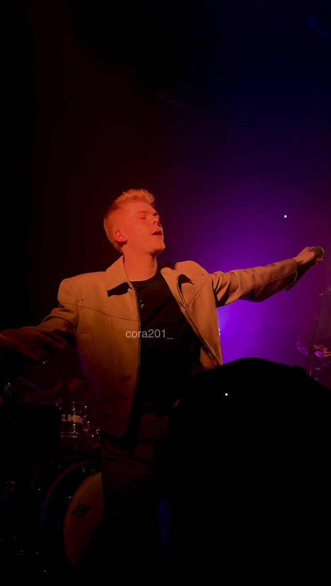 Cora 🫧 tweet media