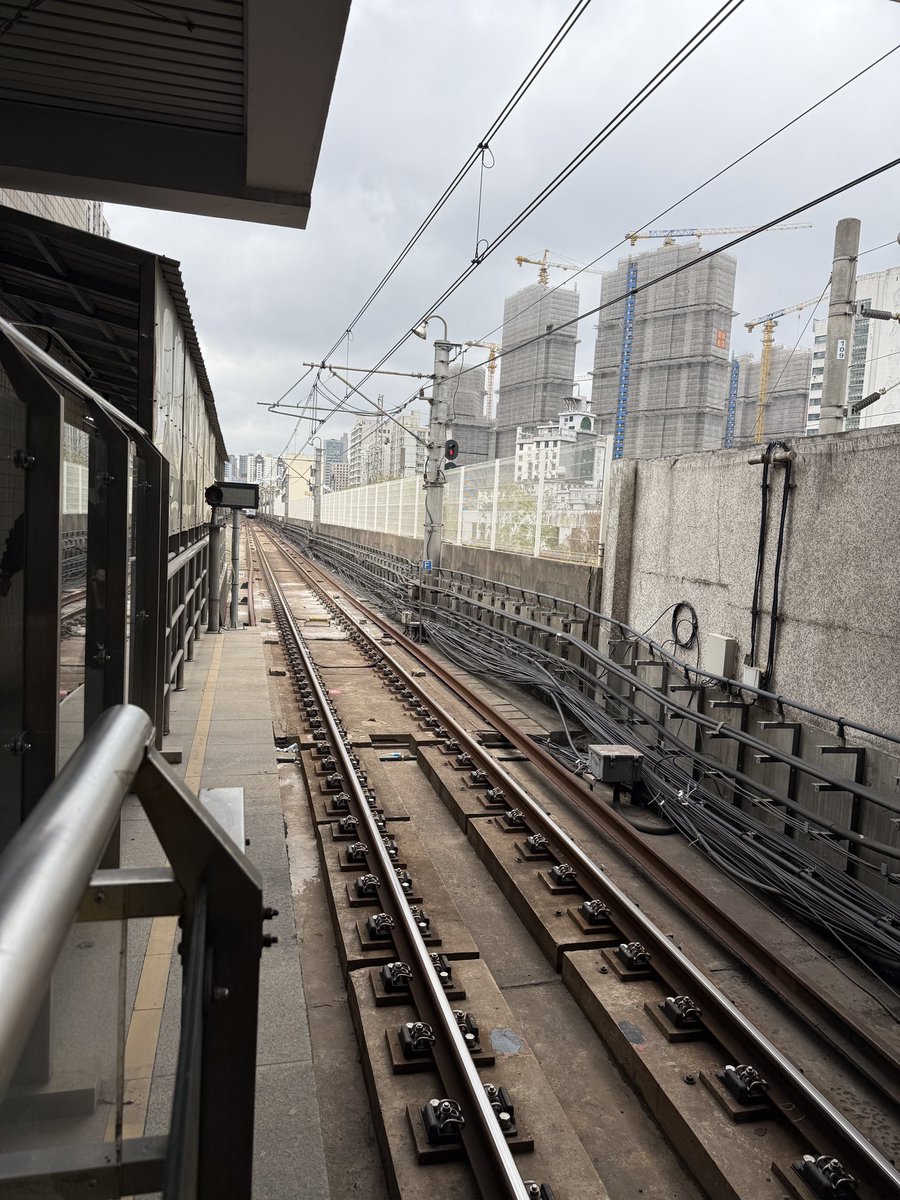 看我的眼神~❁҉҉҉҉҉҉҉҉ tweet media