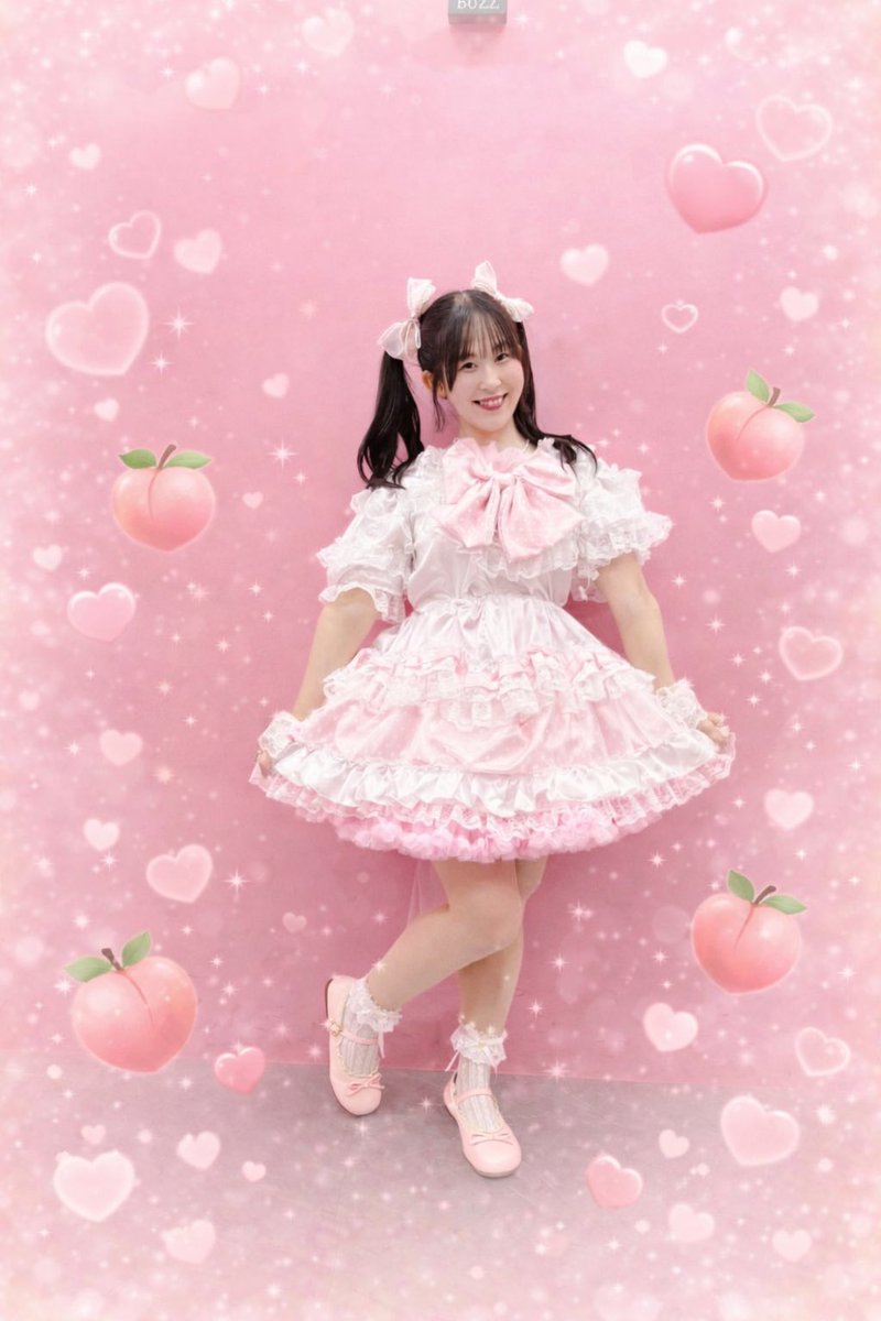 私もチャッピーにやって貰ったらこんな感じでした໒꒰ྀི∩˃ ᵕ ˂∩꒱ྀི১
ももとハートたくさんでかわいい🩷🍑

 #きゅんかわ 
 #櫻井もも