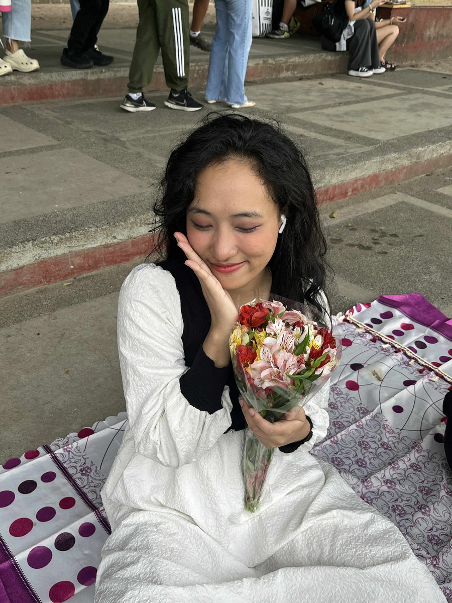 eiana 𓅱 ˙⋆✮ tweet media