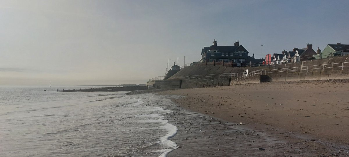 DR SIMON LEE tweet media