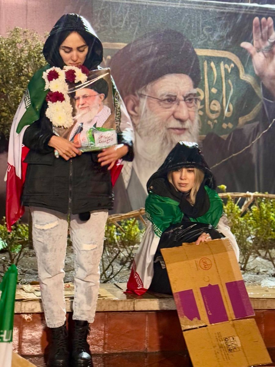 عماد مومنی tweet media