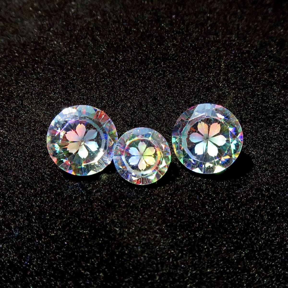 有限会社フリージア tweet media