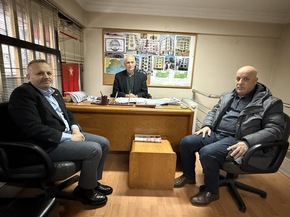 Bayram vesilesiyle kıymetli büyüğümüz Hasan Uluocak abimizi ziyaret ederek hatırını sorduk, duasını aldık.
 Bayramın bereketi ve ruhu paylaşmakta saklıdır.