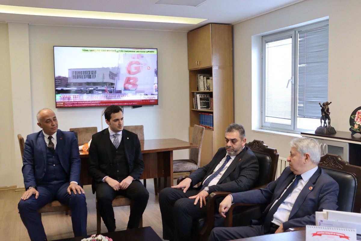 Vatan Partisi tweet media