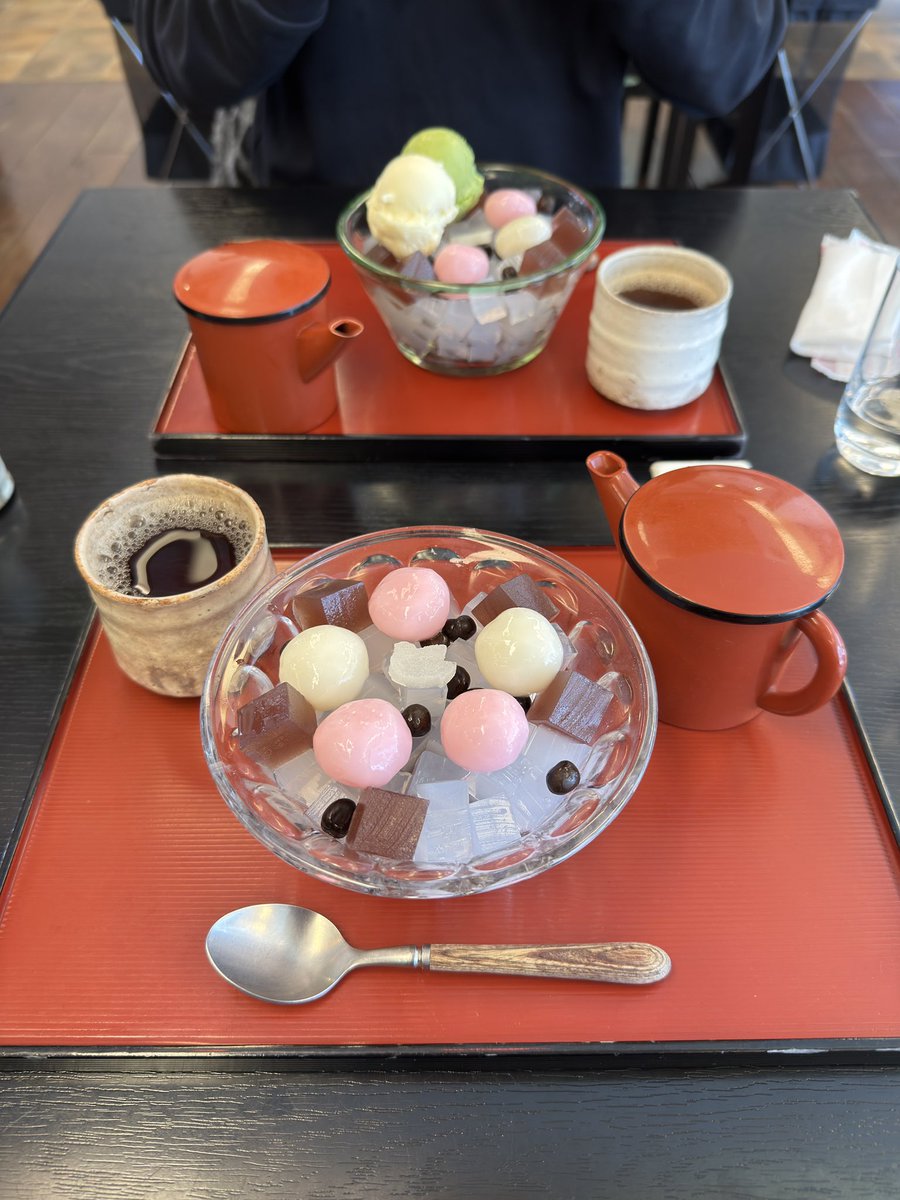 Hamatical's tweet photo. のぶしと家系二郎ハシゴしてきた
のぶしのマルジェラの財布を買う時に撮った写真がガチでベスト過ぎた
マジで楽しかった〜 https://t.co/8KzWN5kPow