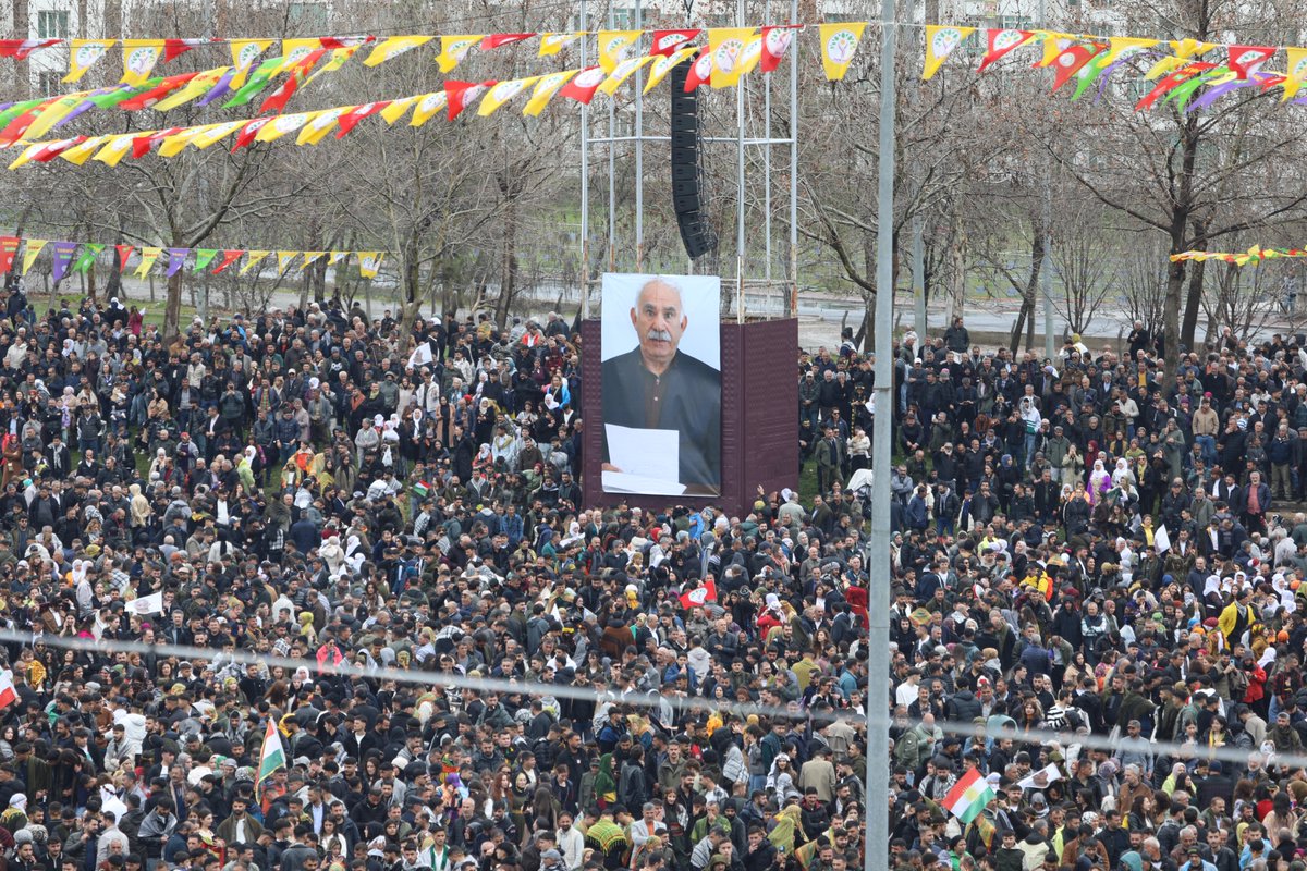 DEM Parti tweet media