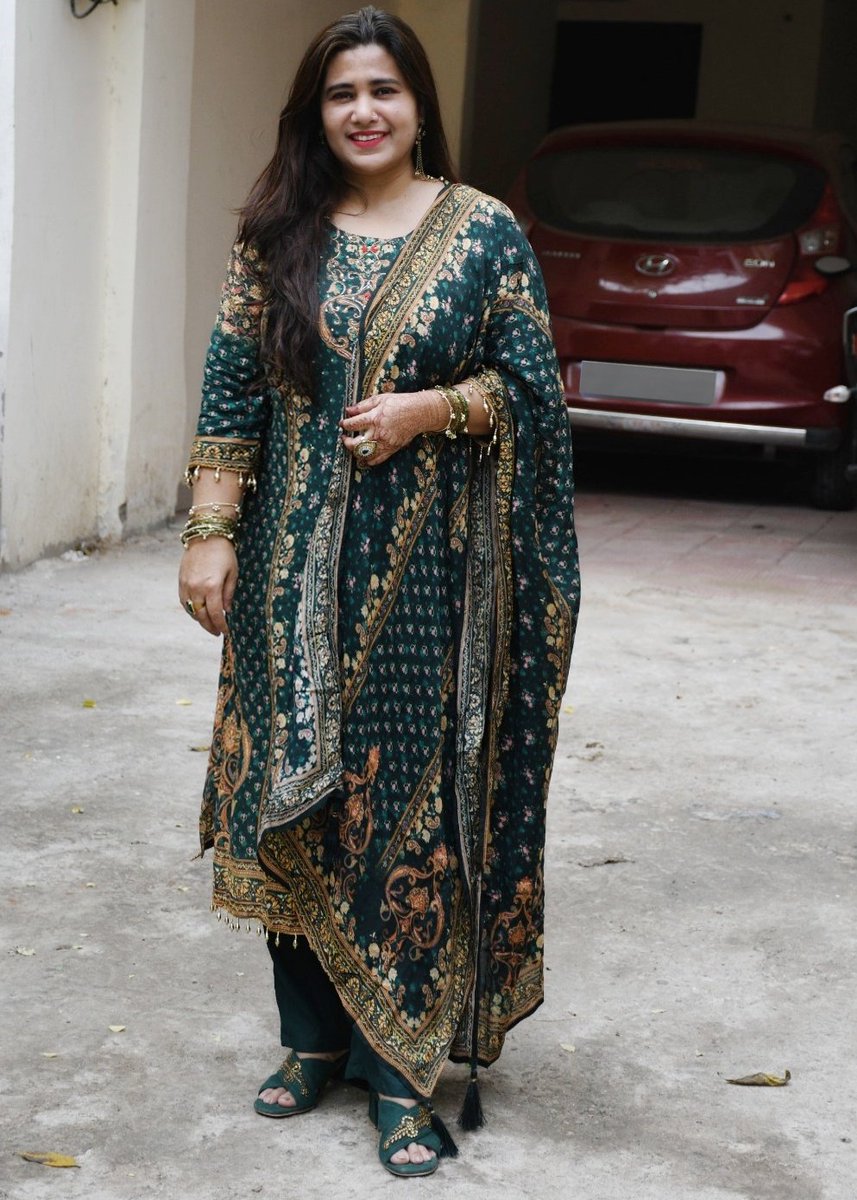 Kavish aziz tweet media