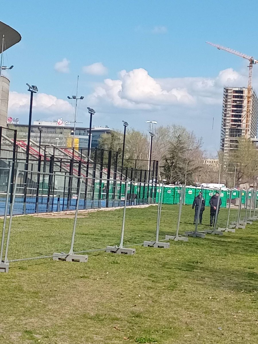 Zvondušno 🔔 tweet media