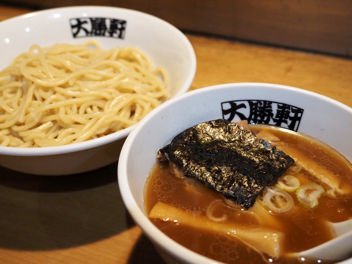 石像の画家Jun tweet media