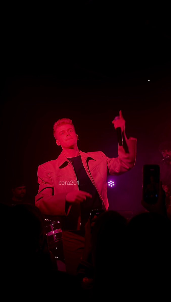 Cora 🫧 tweet media