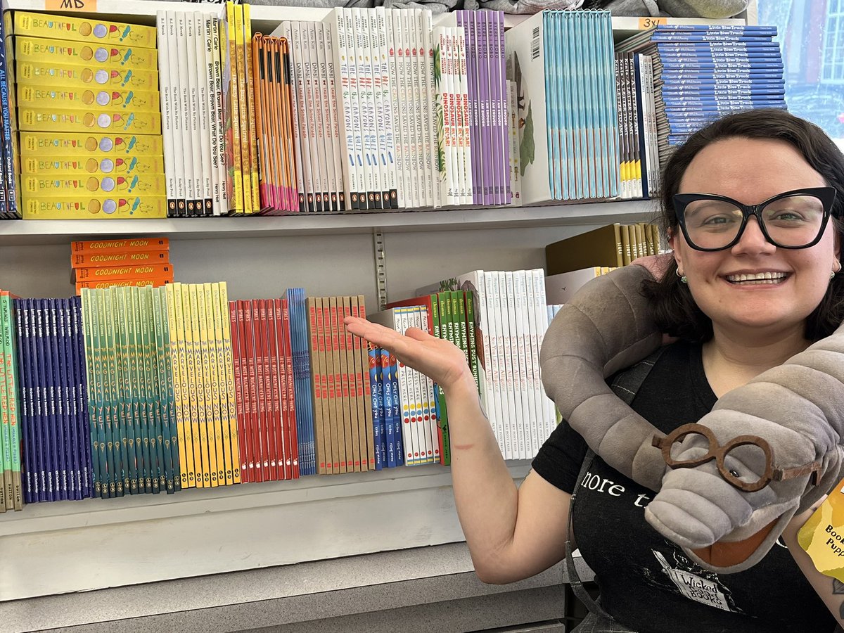 Wicked Good Books tweet media