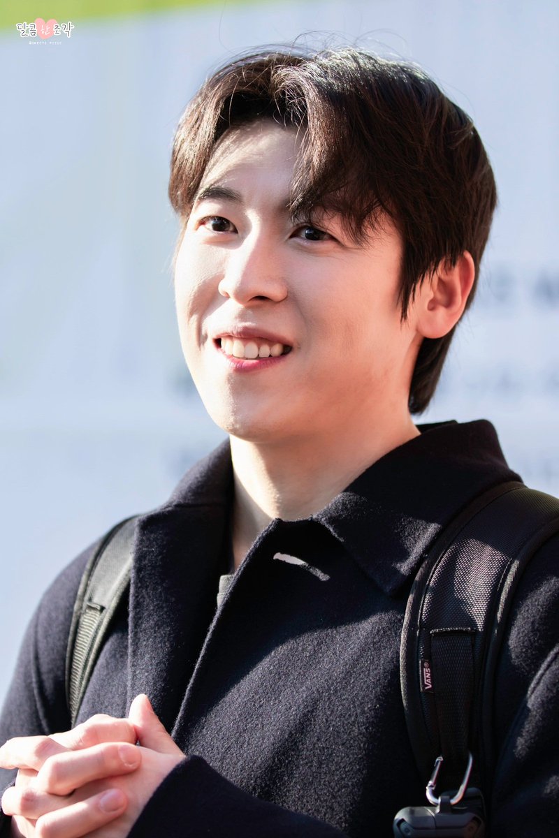 달콤 한 조각🍰 tweet media