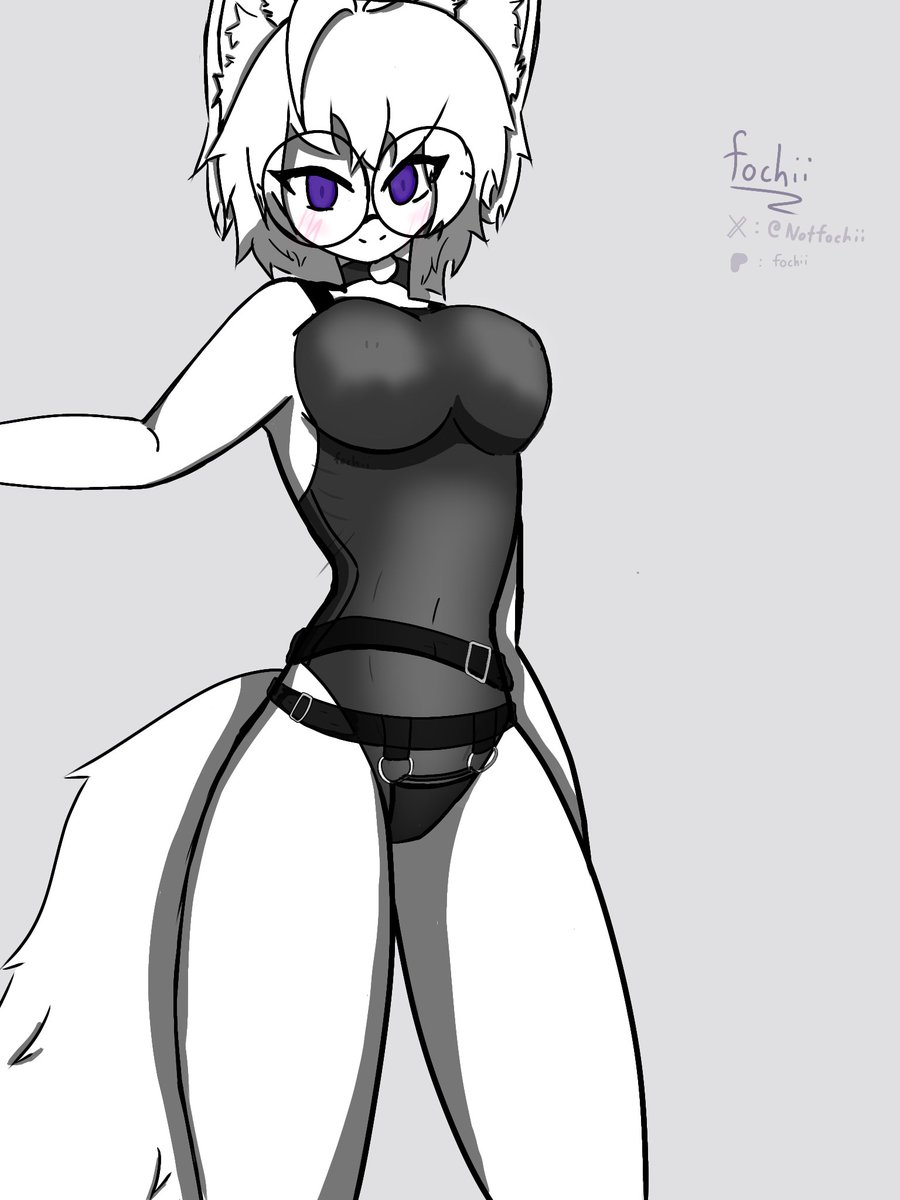 NotFochii's tweet photo. tried on new clothes https://t.co/cKd6V9eWvS