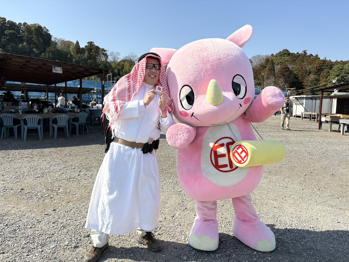 Hii Bucky (ひー　バッキー) tweet media