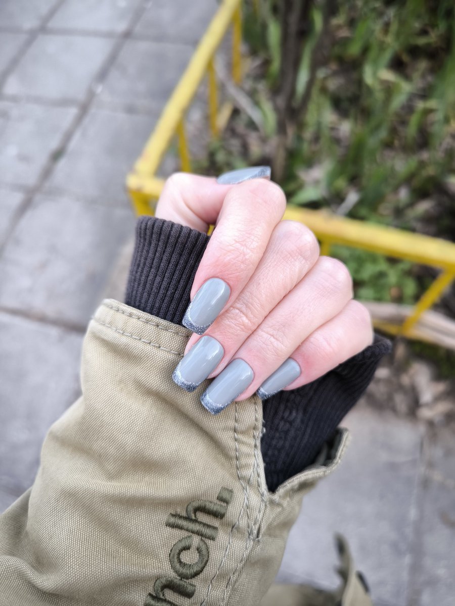 𝓘𝓷𝓮𝔃 𝓚𝓮𝓷𝓷𝓪 tweet media