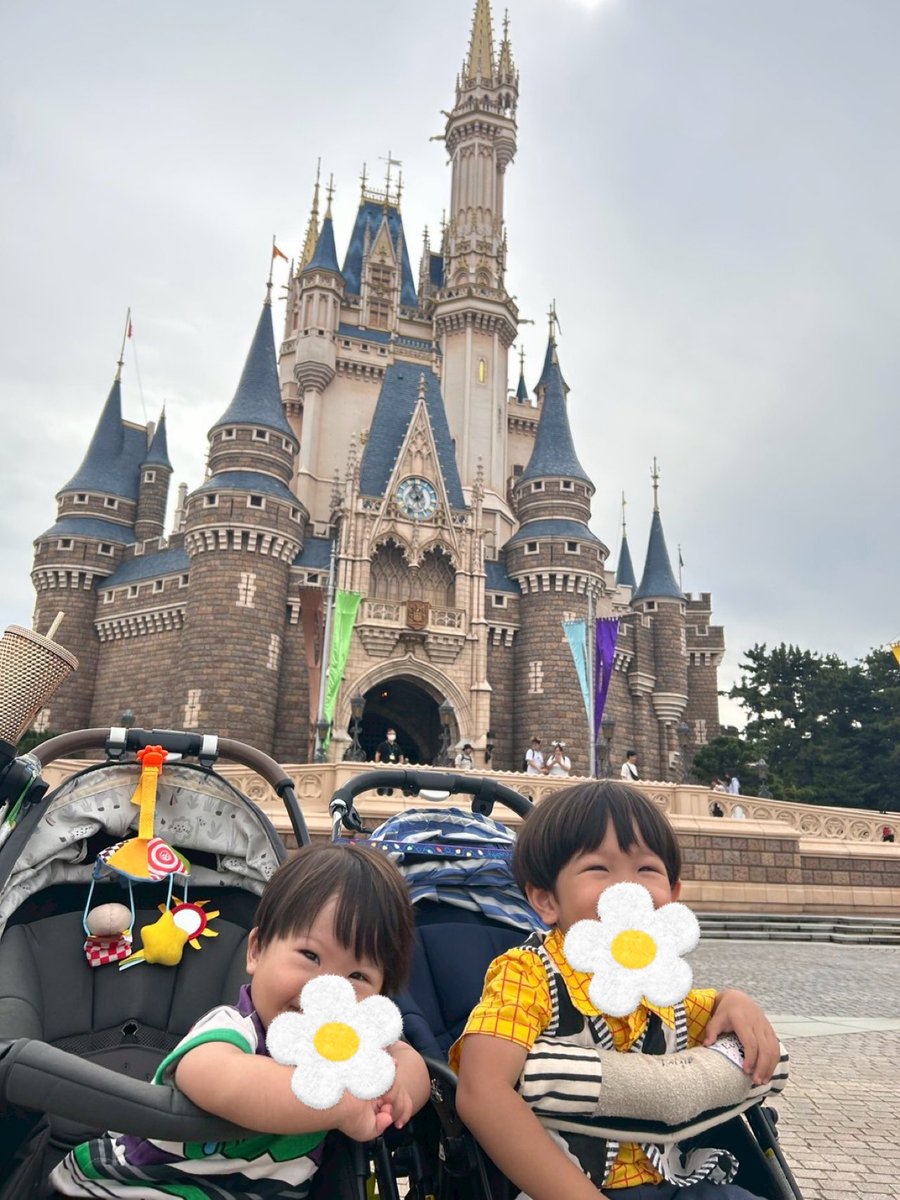 oQoomooQo's tweet photo. 産まれてきてくれたとき、弱気になってしまったママを許してね。
あの日の絶望が嘘みたいに、たくさんの幸せをもらってる。
ニコニコ笑顔で周りも笑顔にしてくれる次男
ゆっくりゆっくり元気に育ってね✨
本当に大好き！！

#世界ダウン症の日 https://t.co/jcCxDly2hI
