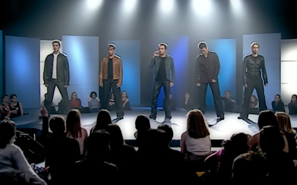 泉野ジュール｜恋愛小説家 tweet media