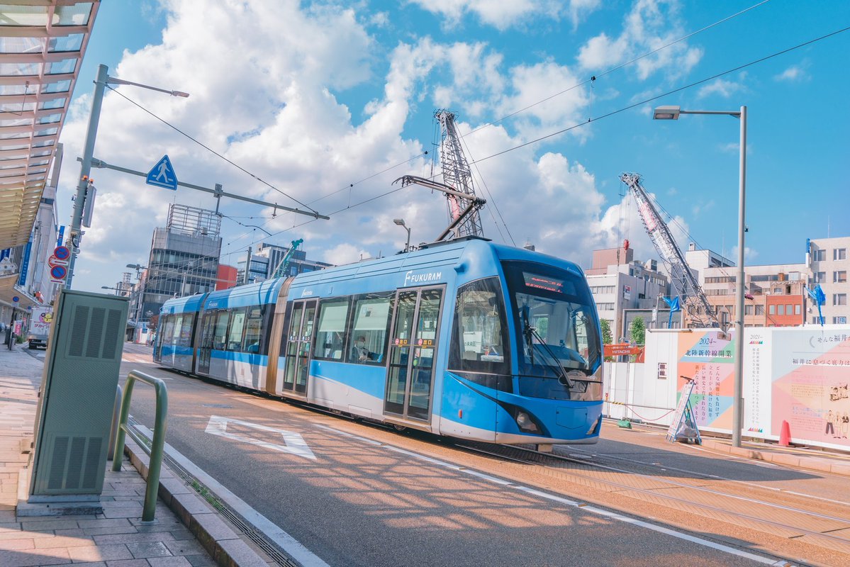 Akine Coco tweet media