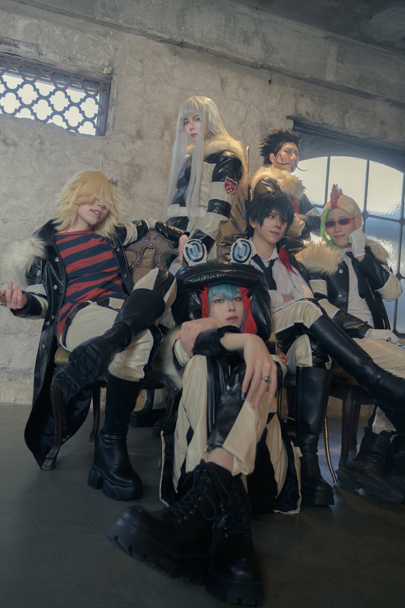 miniminicos_'s tweet photo. #家庭教師ヒットマンREBORN
#家庭教師ヒットマン #Varia

바리아, 10년 후.

📸 - @popofh12345 https://t.co/sOBlg28OZ4