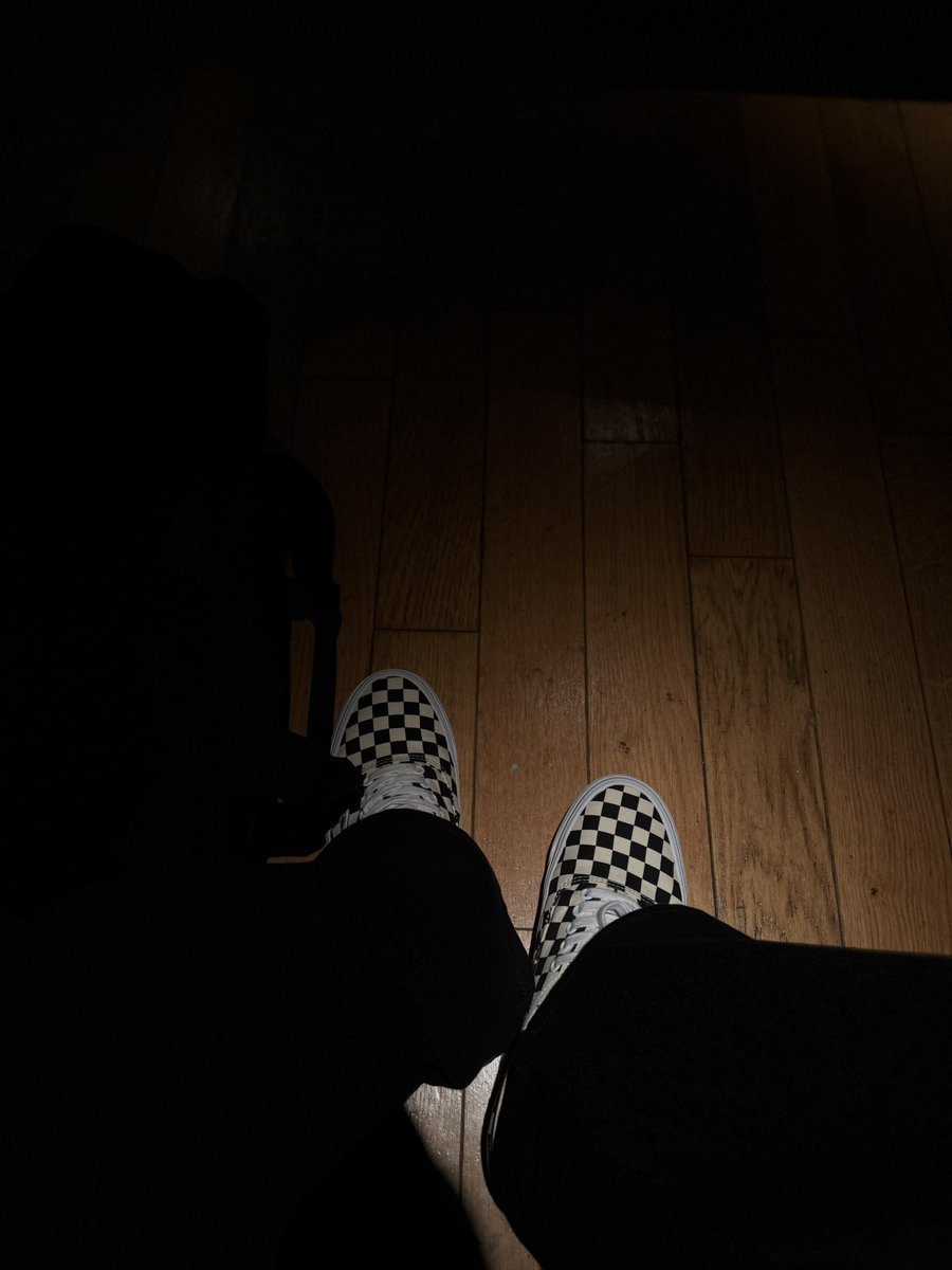 bad habits 🇦🇪🇸🇳 tweet media