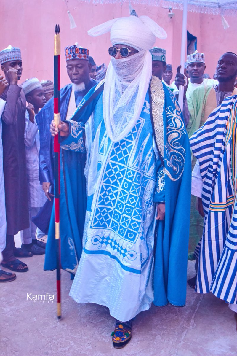HrhBayero's tweet photo. Wannan Sarki Da Kyan Gani Yake, Allah Ya Dade da Ran Sa

Allah Ya Taimaki Sarki https://t.co/AL3lomD9yV