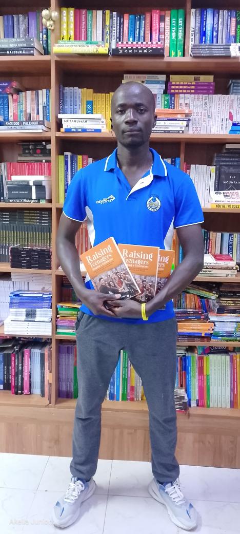 Akella Junior. tweet media