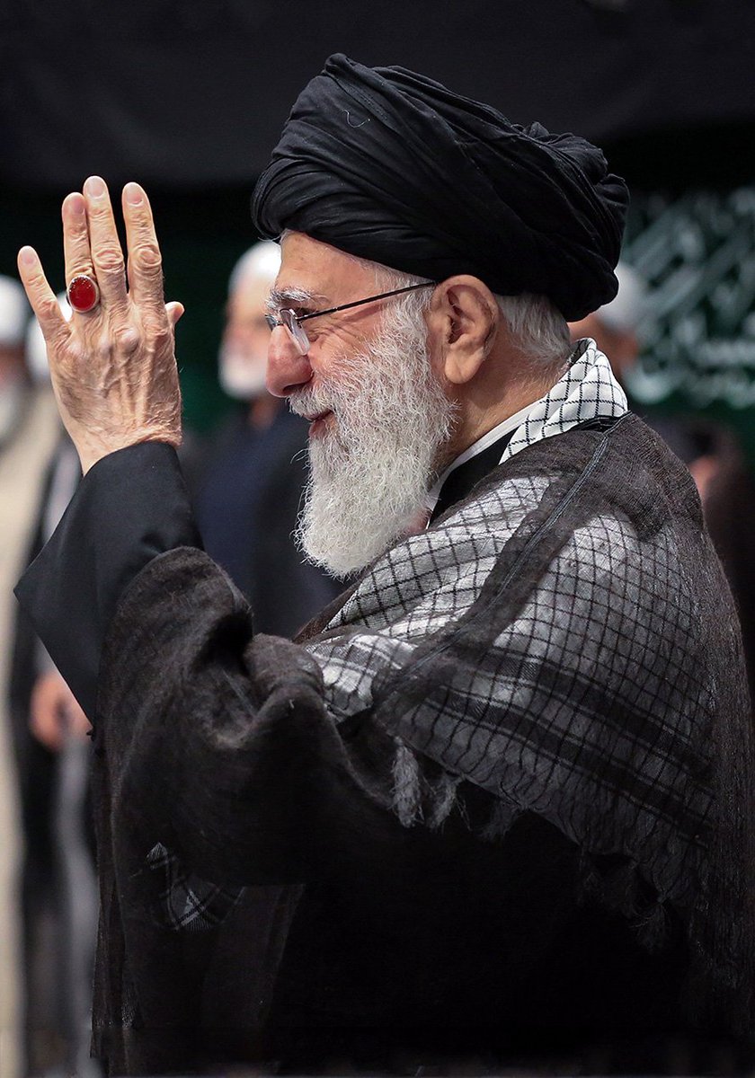 MirAlirza's tweet photo. از جان عزیز تر داشتیم که رفت...
الی اللقاء
شهید سید علی حسینی خامنه ای
#رهبر_شهید https://t.co/4kcaXOOf6v