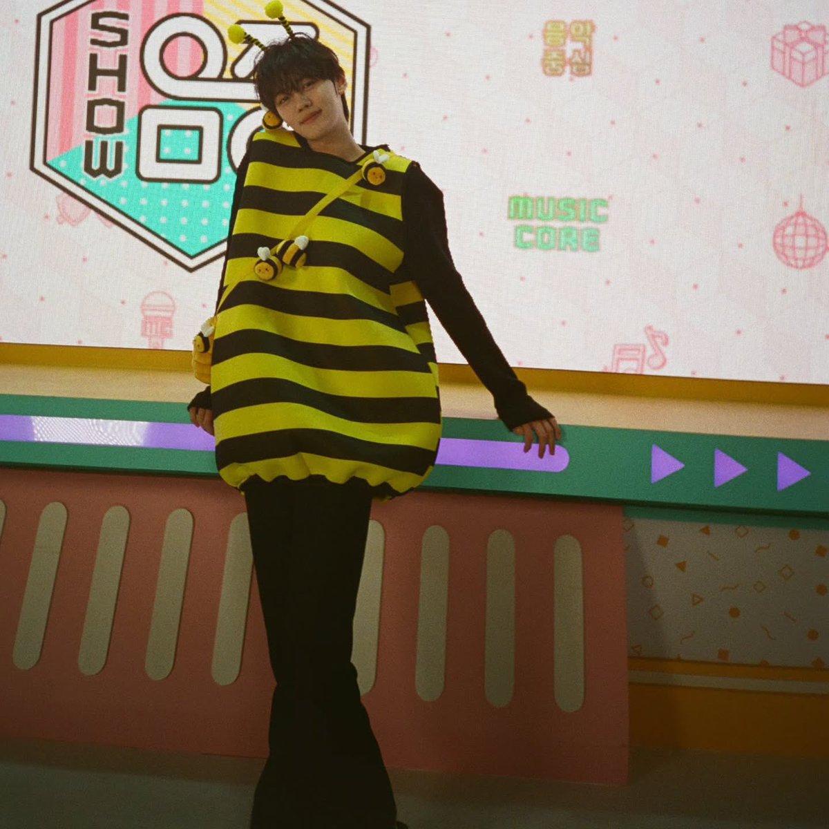 ໒꒱⋆˚ tweet media