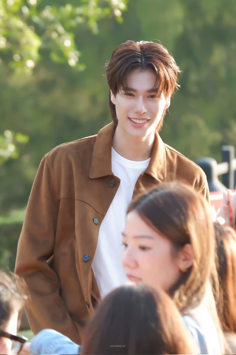 He is The(e) CAT tweet media