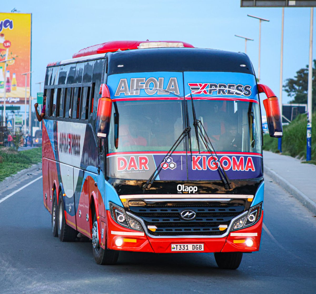 aifolaexpress's tweet photo. EID MUBARAK 🕌

#thewingsofkigoma https://t.co/DVlxiOwE2C