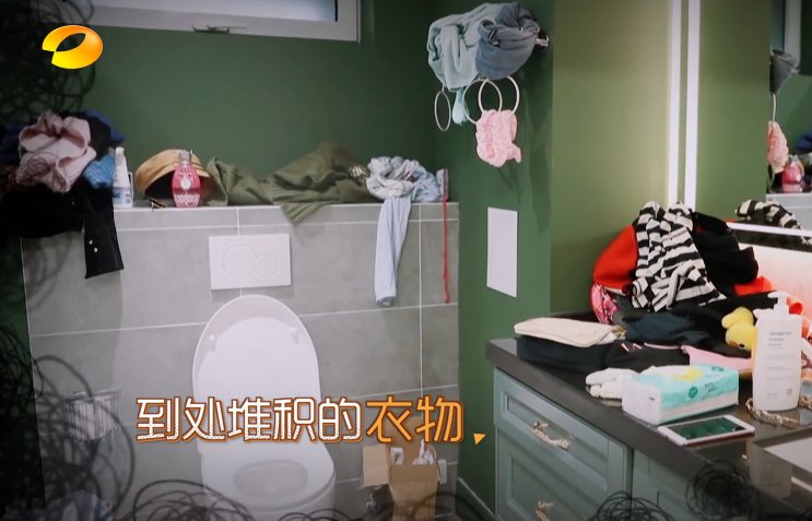 Molly Clarkie 💖 tweet media