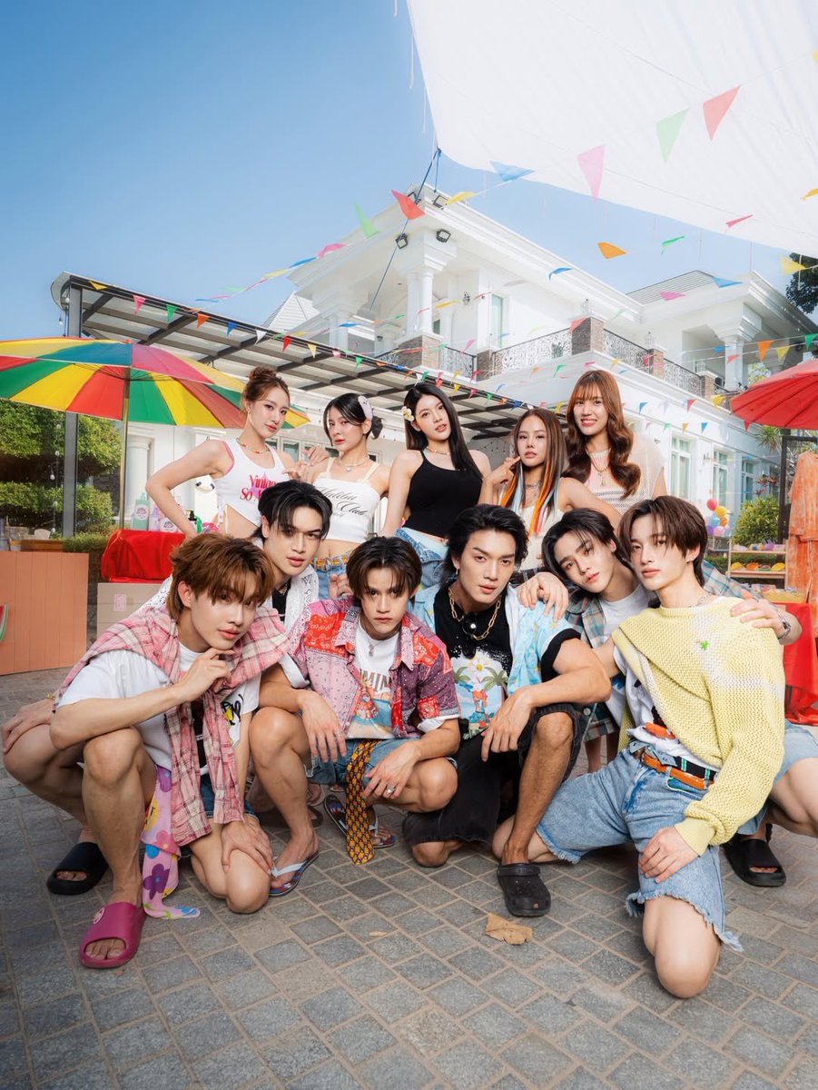 Boatoat__'s tweet photo. 🤍🤍🤍
#ดื้อสบู่ #ProjectM #TooHandsome
#BoatYongyut #OatPasakorn #BoatOat #MFlow https://t.co/apcJtzc8Gq