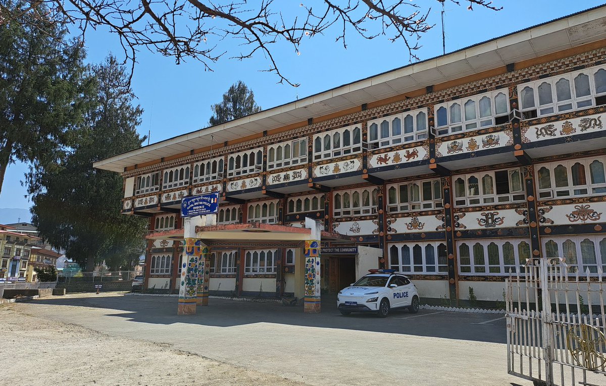 ろばくん tweet media