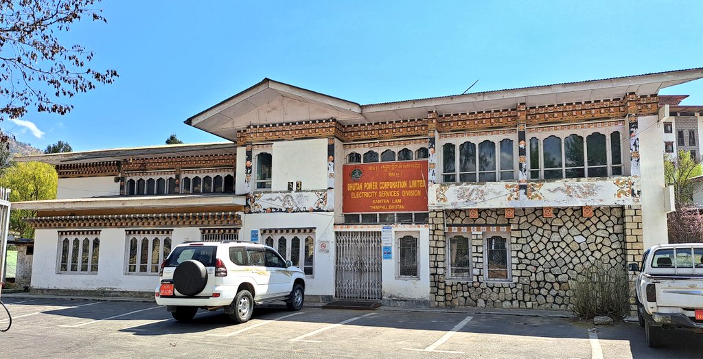 ろばくん tweet media