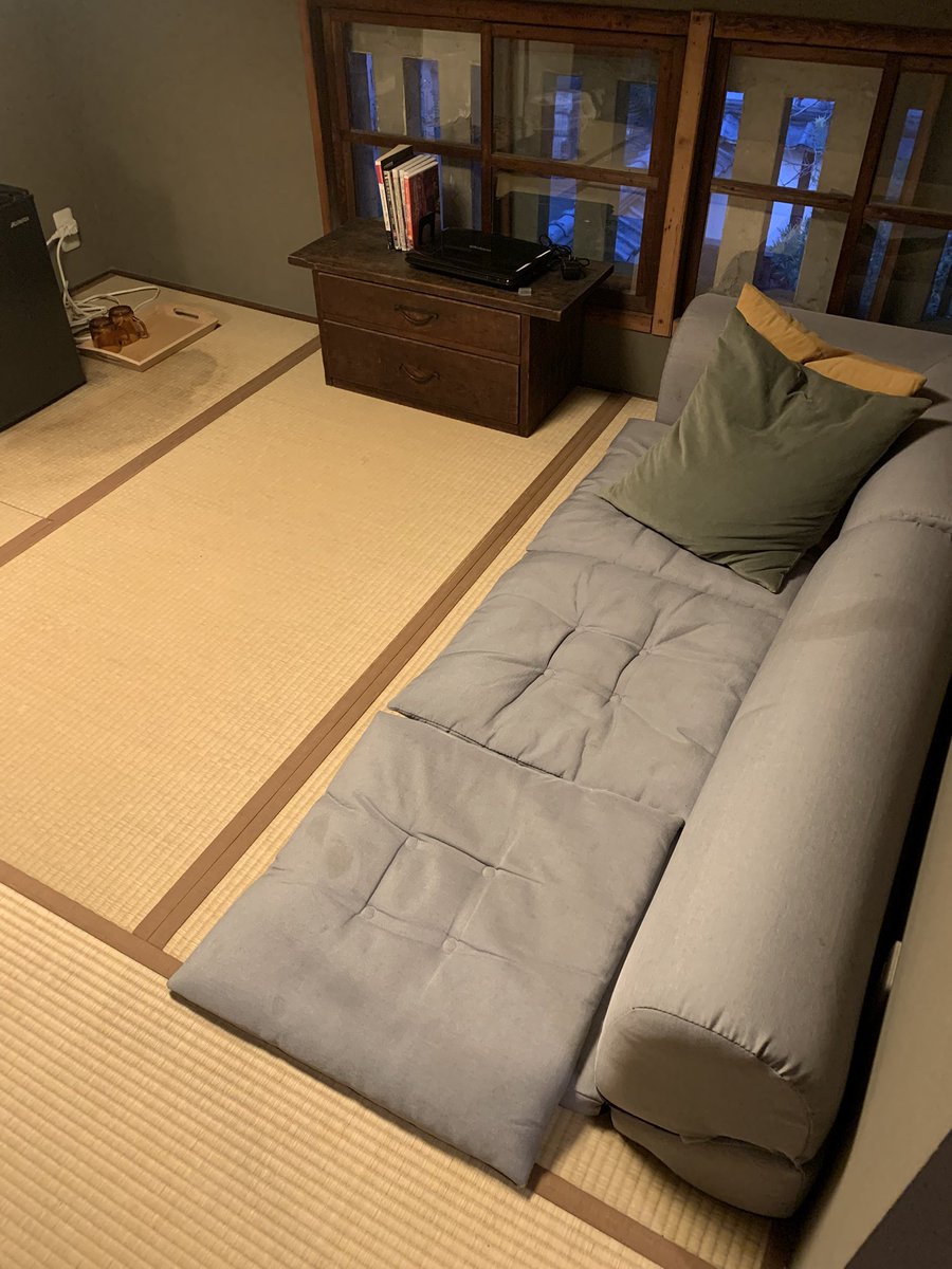 j_makes's tweet photo. I liked the traditional Japanese-style hostel in Nara so much that I no longer feel like paying high prices to stay at a regular hotel. https://t.co/eybq2KEpKu