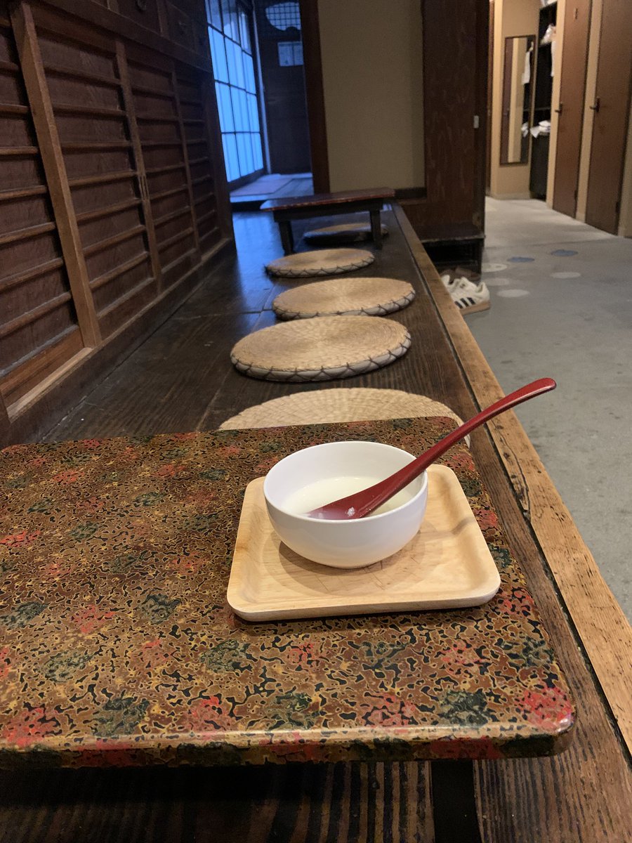 j_makes's tweet photo. I liked the traditional Japanese-style hostel in Nara so much that I no longer feel like paying high prices to stay at a regular hotel. https://t.co/eybq2KEpKu