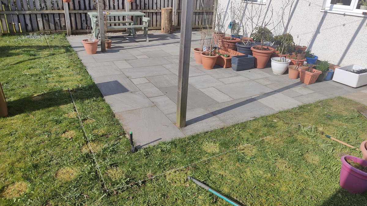 DirtkickerDave's tweet photo. Doing some landscaping on this rare, Scottish, sunny day. My hard at work attire on as usual @samandfuzzy https://t.co/rWZpgb94lI