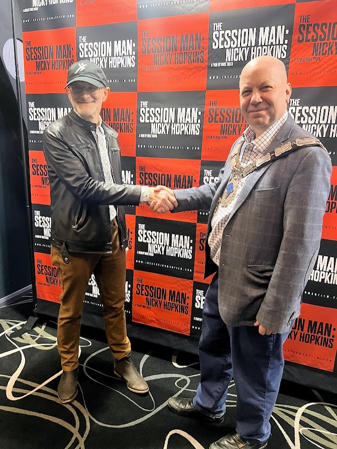 John Wood 🌱Ⓥ tweet media