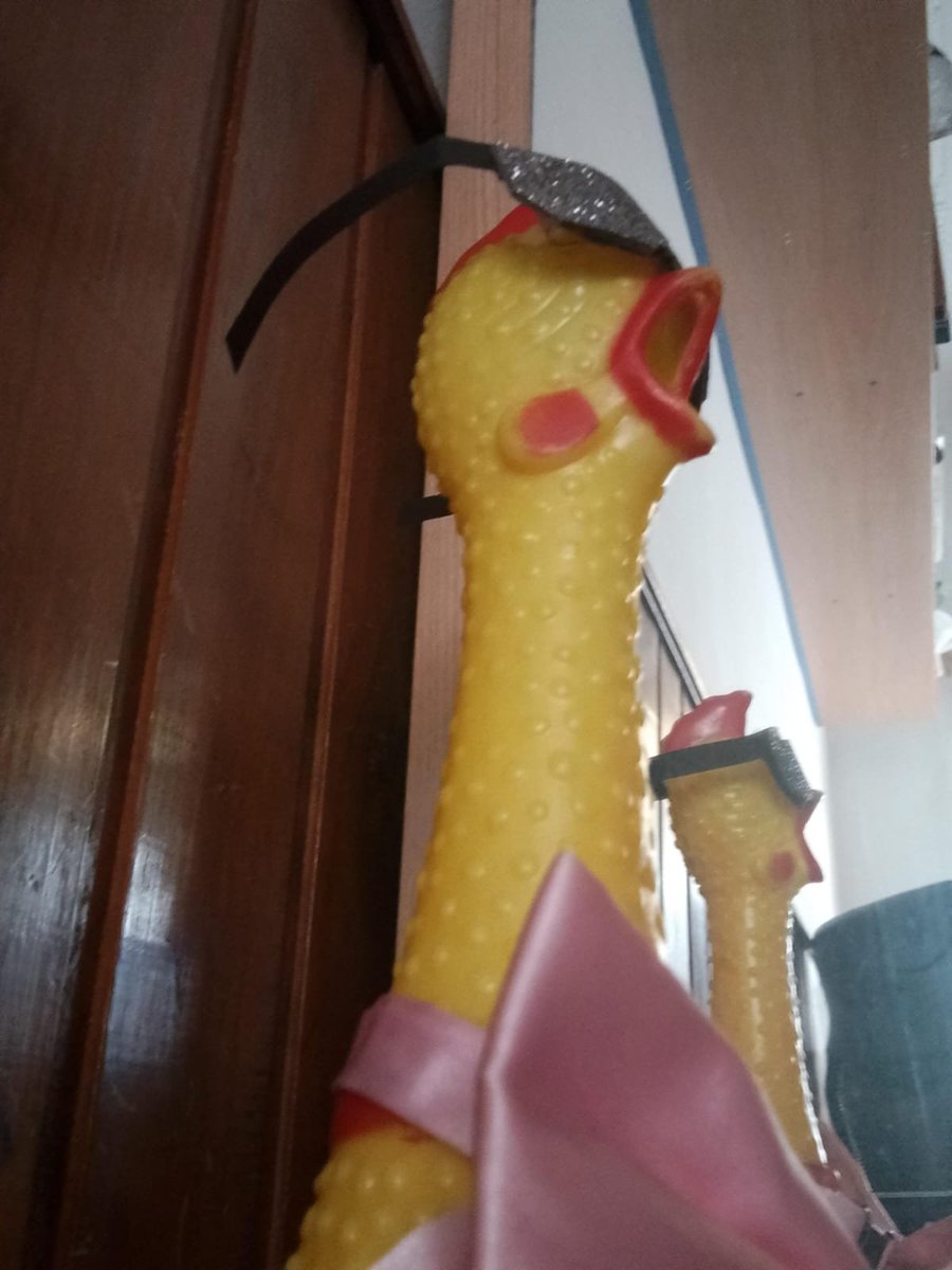 JustCallMeCheems tweet media