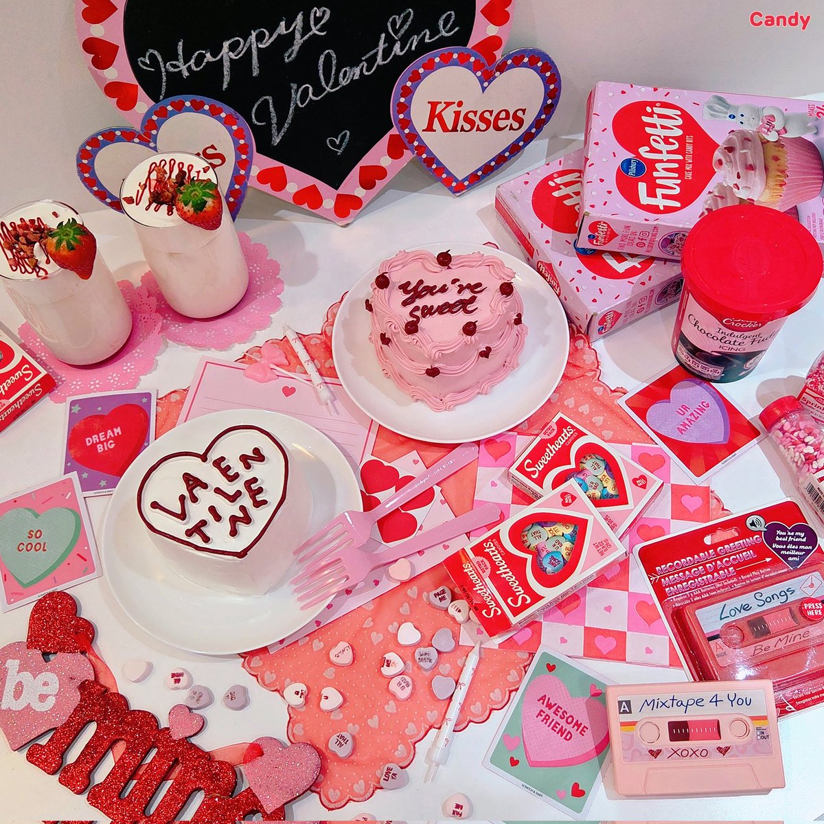 Candy tweet media
