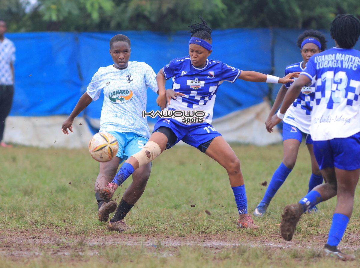 KawowoSports's tweet image. PHOTOS: @UgandaMLwfc 0-2 @FcKampala Queens | 2025/26 @FUFAWSL Season ⚽🇺🇬🔥

#KawowoUpdates | 📸 @BataImages