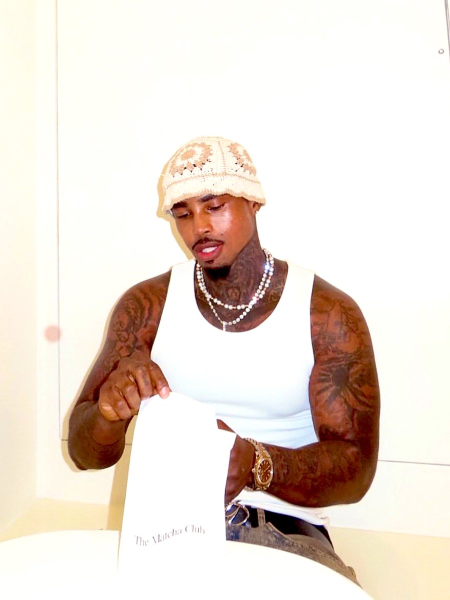 Antonio ♚ tweet media