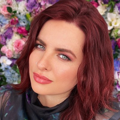 𝐋𝐀𝐔𝐑𝐄𝐍 𝐂𝐋𝐀𝐑𝐄 🌙 tweet media