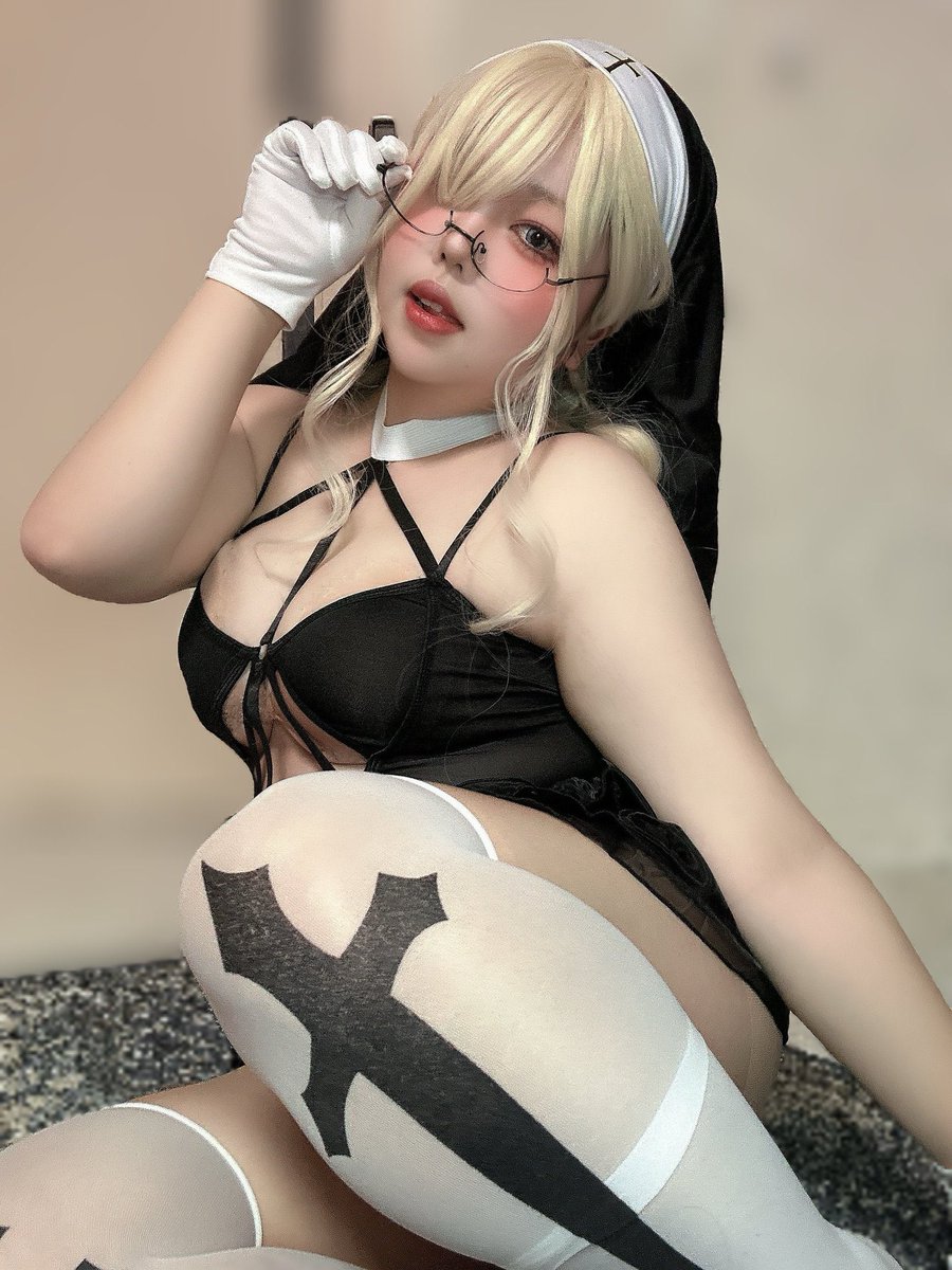 餅月なな tweet media